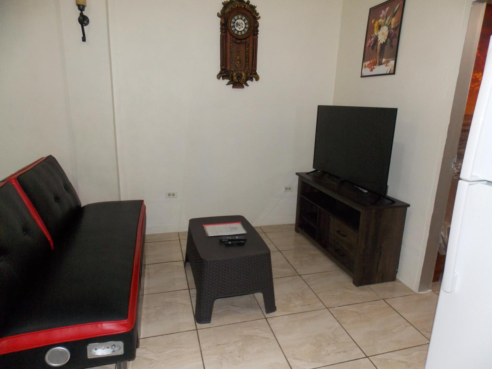 Stewart Apt- Trincity, Airport, Washer, Dryer, Office, Cable , Wifi Esterno foto