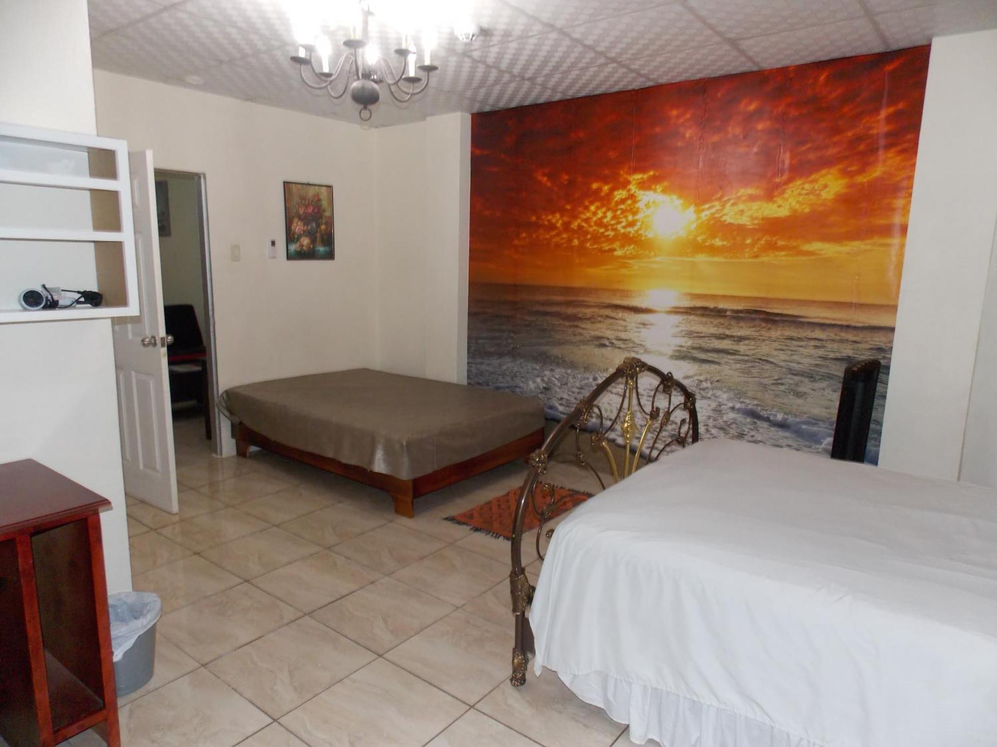 Stewart Apt- Trincity, Airport, Washer, Dryer, Office, Cable , Wifi Esterno foto